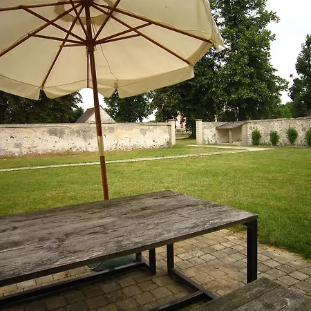 Elegant Castle In With Tennis Court *